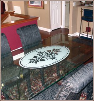 Glass table with Doral Frosted Oval