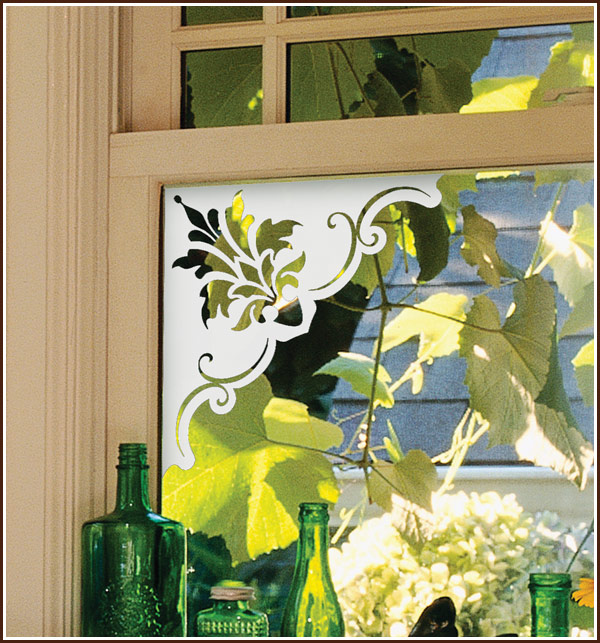 Doral Etched Glass Corner Set